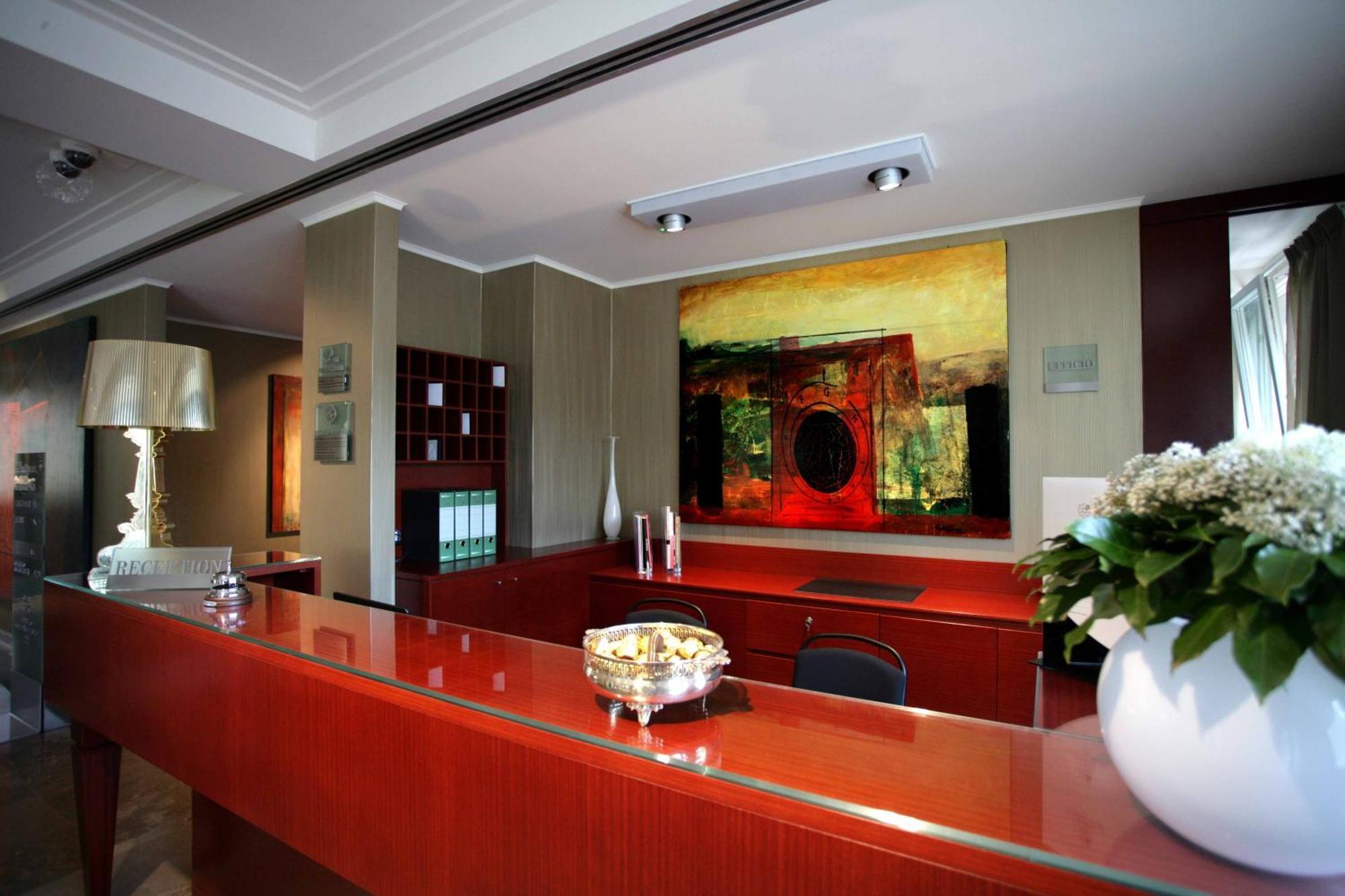 Palazzo Giordano Bruno Hotel Nola Bagian luar foto